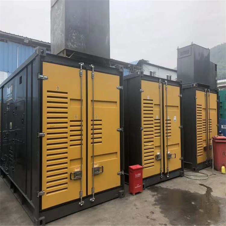 郊区温度变化对不同类型欠压保护装置的可靠性影响有何差异？